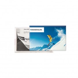 Magnet free rectangular