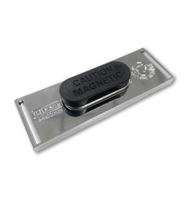 Identificador personalizable con cierre magnético PLM 64