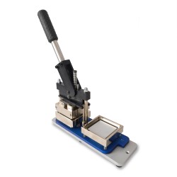 Màquina per a imants i xapes rectangular B-900s