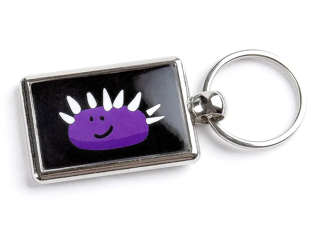 Rectangular metal keychain with a personalized smooth edge